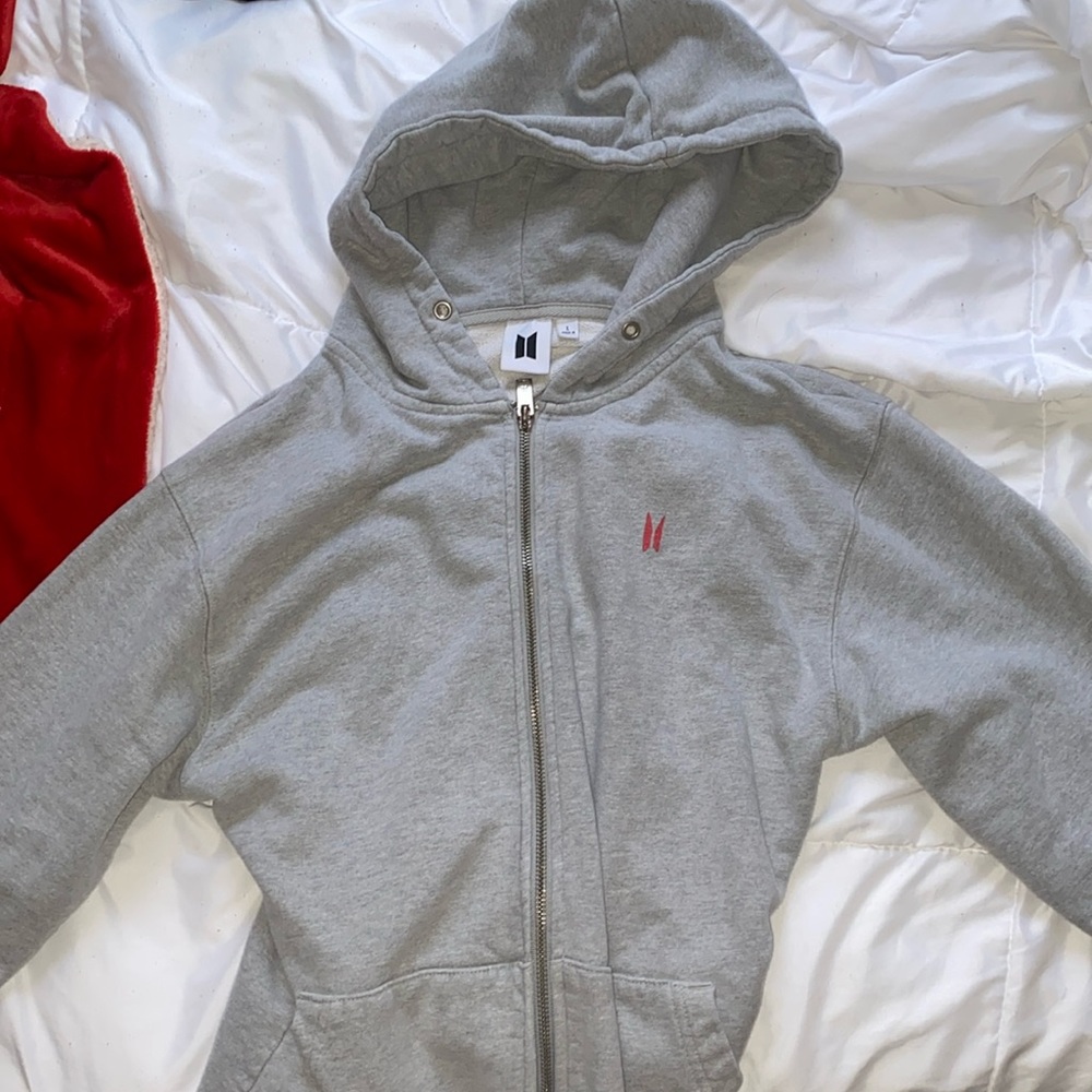 Gray Zipup Jacket